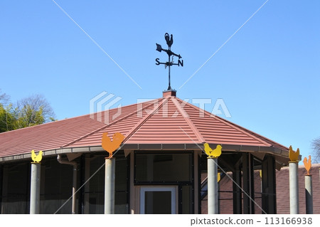 Weathervane in the exhibition chicken house at the Nagoya City Agricultural Center 113166938