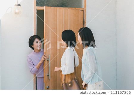 entrance, entry hall, porch 113167896