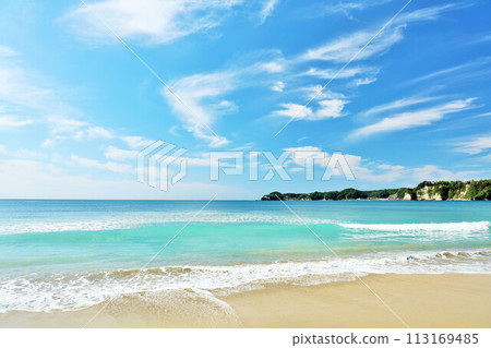 Blue sky and sea of Katsuura, Chiba Prefecture Blue sky and sea of Katsuura, Chiba Prefecture 113169485
