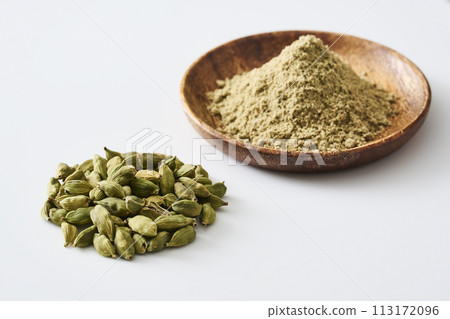 cardamom cardamom 113172096