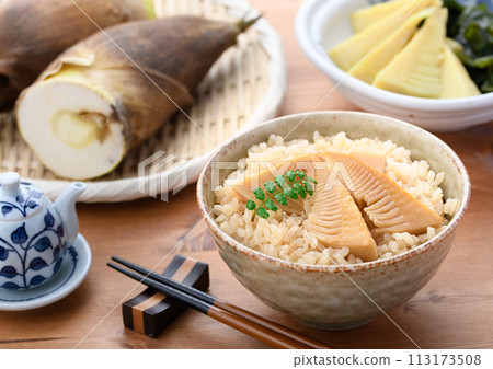 Taste of spring: Bamboo shoot rice 113173508