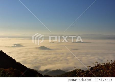 Sea of clouds in the Iga Basin from the Otogi Pass Observation Deck 113175843