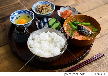 Egg-cooked rice set meal 113176331