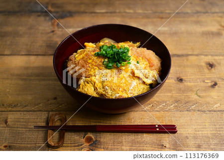 Pork fillet cutlet bowl Pork fillet cutlet bowl 113176369