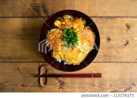 豬裡肌肉排碗 豬裡肌肉排碗 113176373