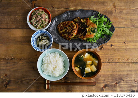 One soup and two dishes: Oyaki with white dressing and mizuna salad One soup and two dishes: Oyaki with white dressing and mizuna salad 113176430