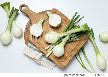 Green onion, concept of fresh vegetable, fresh raw food 113176492