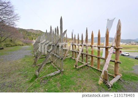關原戰場遺址、笹尾山、志摩左近營地、騎兵圍牆（岐阜縣不破郡關原町） 113178403