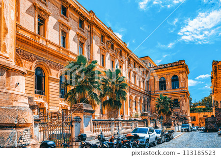 Ancient, beautiful, incredible Rome 113185523