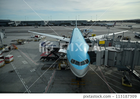 等待離境的飛機 113187309