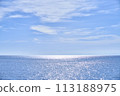 A refreshing sea with a view of the horizon 113188975