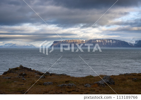Atlantic ocean coast and mountains, Westfjords, Iceland Atlantic ocean coast and mountains, Westfjords, Iceland 113189766