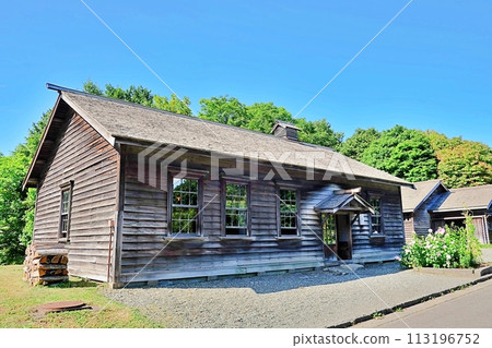 Old Sawkesh Omaibetsu branch office (Village in Hokkaido Settlement) 113196752
