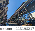 高速公路和建築物 113198217