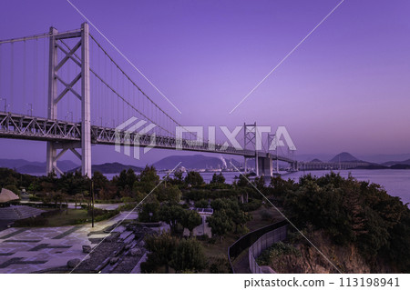 Great Seto Bridge at dusk, Sakaide City, Kagawa Prefecture 113198941