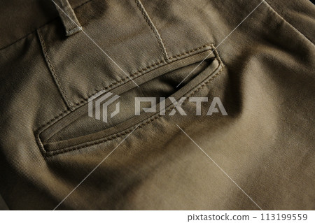 Chino pants pocket 113199559