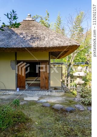 京都府八幡市八幡市立松花堂花園茶房草庵松花堂 113202157