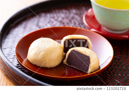 薄皮包子和綠茶 113202728