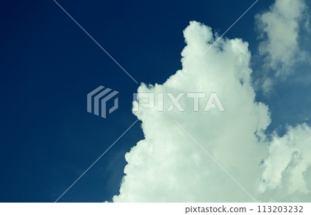 The clouds floating in the sky nurture your imagination and you will never get tired of looking at them. 113203232