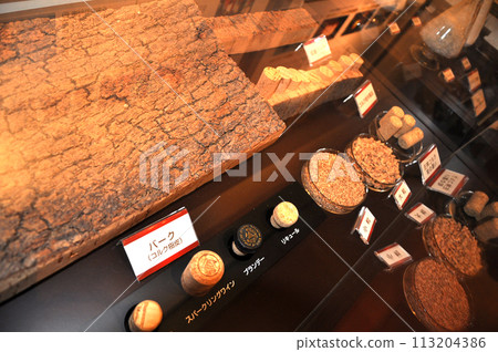 wine factory wine factory 113204386