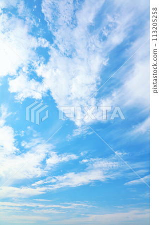 秋天天空和雲彩 秋天天空和雲彩 113205258