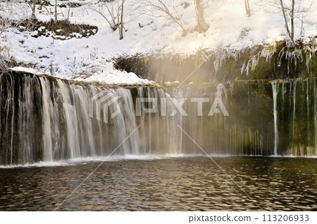 Shiraito Falls in the cold winter (Karuizawa Town) Shiraito Falls in the cold winter (Karuizawa Town) 113206933