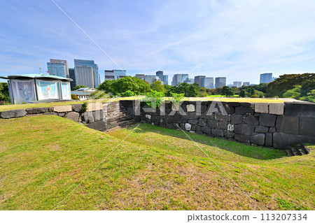 日本最大的城堡「江戶城天守台」皇居本丸 113207334
