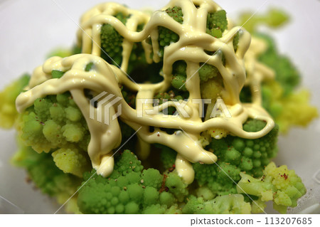 Romanesco沙拉 113207685