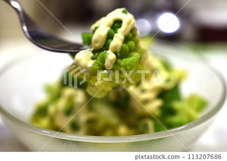 Romanesco沙拉 113207686