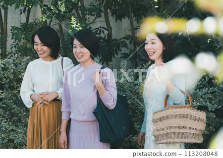 女生 女孩 女性 113208048