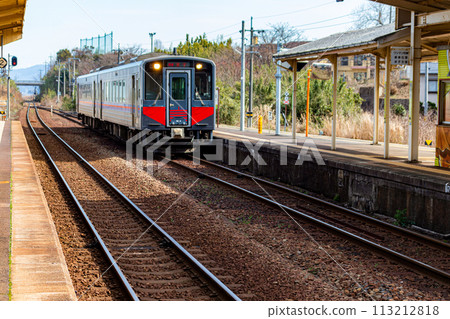Local JR station_home, railroad tracks and trains Local JR station_home, railroad tracks and trains 113212818