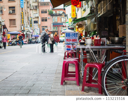 Morning in Taipei, Xichang Street 113215516