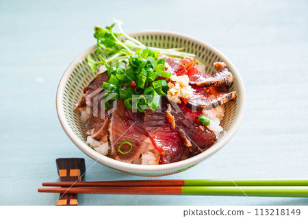 鰹魚酸菜蓋飯 113218149