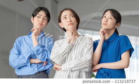 令人煩惱的女人 113219737