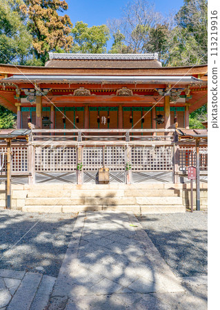 Wakamiya Shrine (Important Cultural Property), a sub-shrine at Iwashimizu Hachimangu Shrine in Yawata Takabo, Yawata City, Kyoto Prefecture, is the guardian deity of men. Wakamiya Shrine (Important Cultural Property), a sub-shrine at Iwashimizu Hachimangu Shrine in Yawata Takabo, Yawata City, Kyoto Prefecture, is the guardian deity of men. 113219916