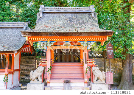 Iwashimizu Hachimangu Shrine in Yawata Takabo, Yawata City, Kyoto Prefecture Sessha Mizuwakamiya Shrine (Important Cultural Property) Iwashimizu Hachimangu Shrine in Yawata Takabo, Yawata City, Kyoto Prefecture Sessha Mizuwakamiya Shrine (Important Cultural Property) 113219921