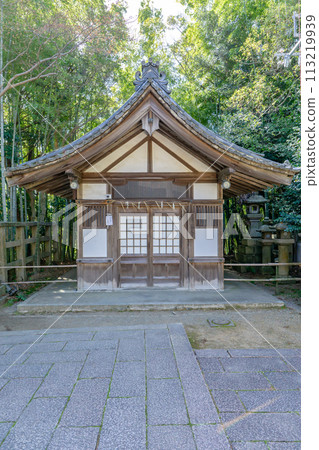 京都府八幡市八幡高坊新橋石清水八幡神社 113219939