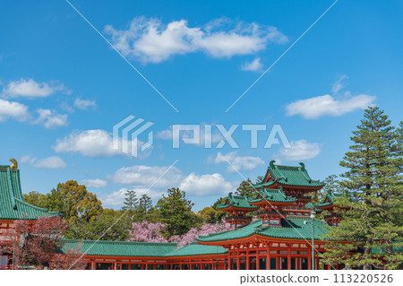 Kyoto Heian Shrine Soryuro Kyoto Heian Shrine Soryuro 113220526