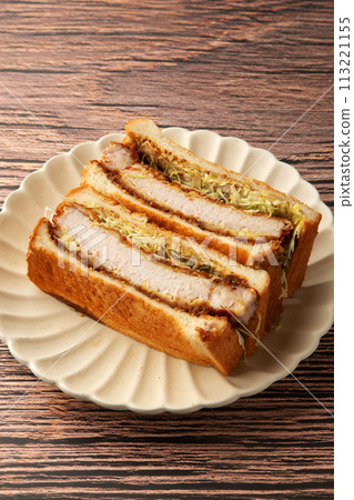 Cutlet sandwich 113221155