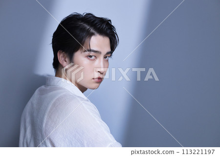20多歲男性的美容 113221197
