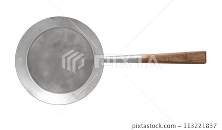bbq frying pan 113221837
