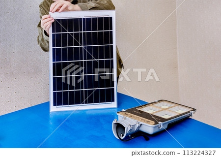 Solar light consists of an LED light and solar panel, which will be mounted on bracket. 113224327
