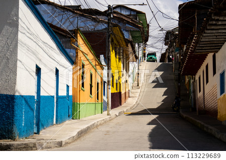 Beautiful street of the heritage town of Salamina located at the Caldas department in Colombia. Traditional yipao. 113229689