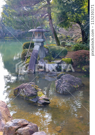 Kanazawa Cultural Property Designated Garden Special Place of Scenic Beauty Kenrokuen Kotoji Lantern 113230171