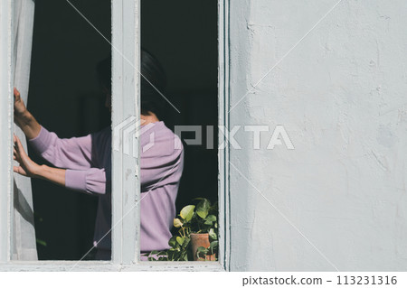 window, windows, female 113231316
