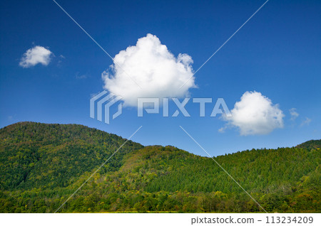 green mountains and white clouds green mountains and white clouds 113234209