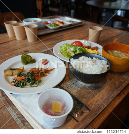 "Buffet - Solid" "Buffet - Solid" 113234714