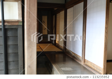 Japanese house 113235952