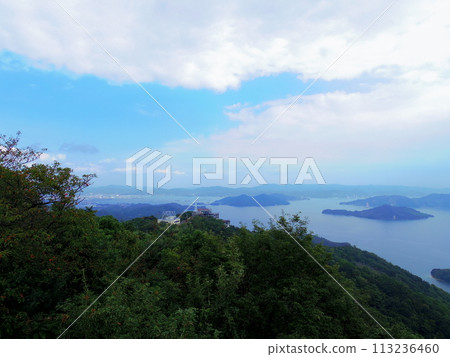 Islands of the Seto Inland Sea seen from Mukojima/Takamiyama Observation Deck (Onomichi City, Hiroshima Prefecture) 113236460