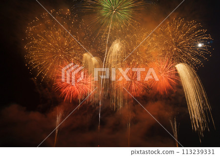 Kawarago Coast Fireworks Wide S 113239331